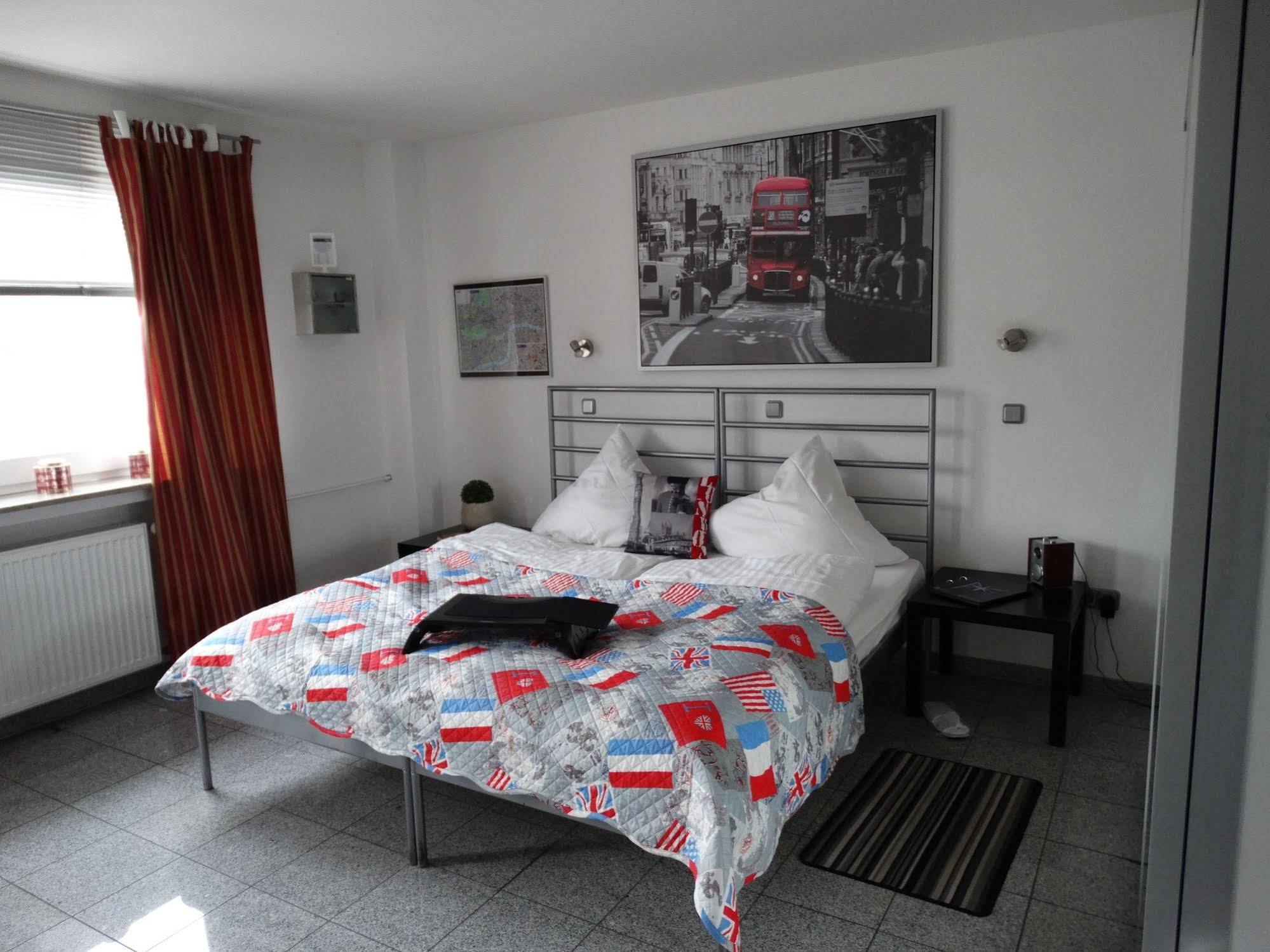Hotel Art Koerschen 3*