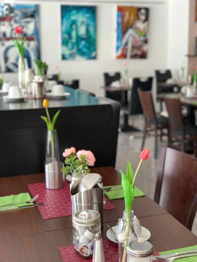 Art Koerschen 3* Essen
